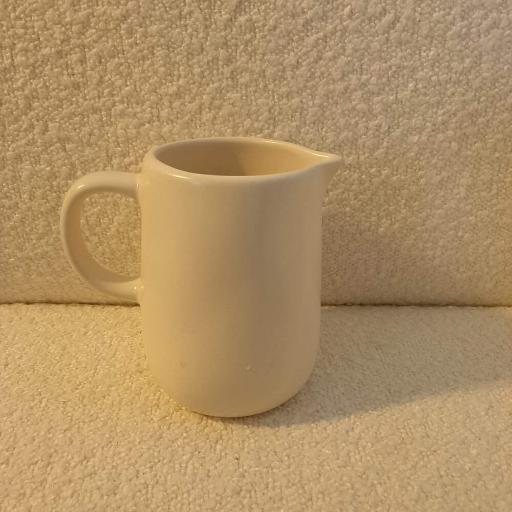 Rare Rae Dunn Syrup Pitcher Like New - Picture 3 of 4